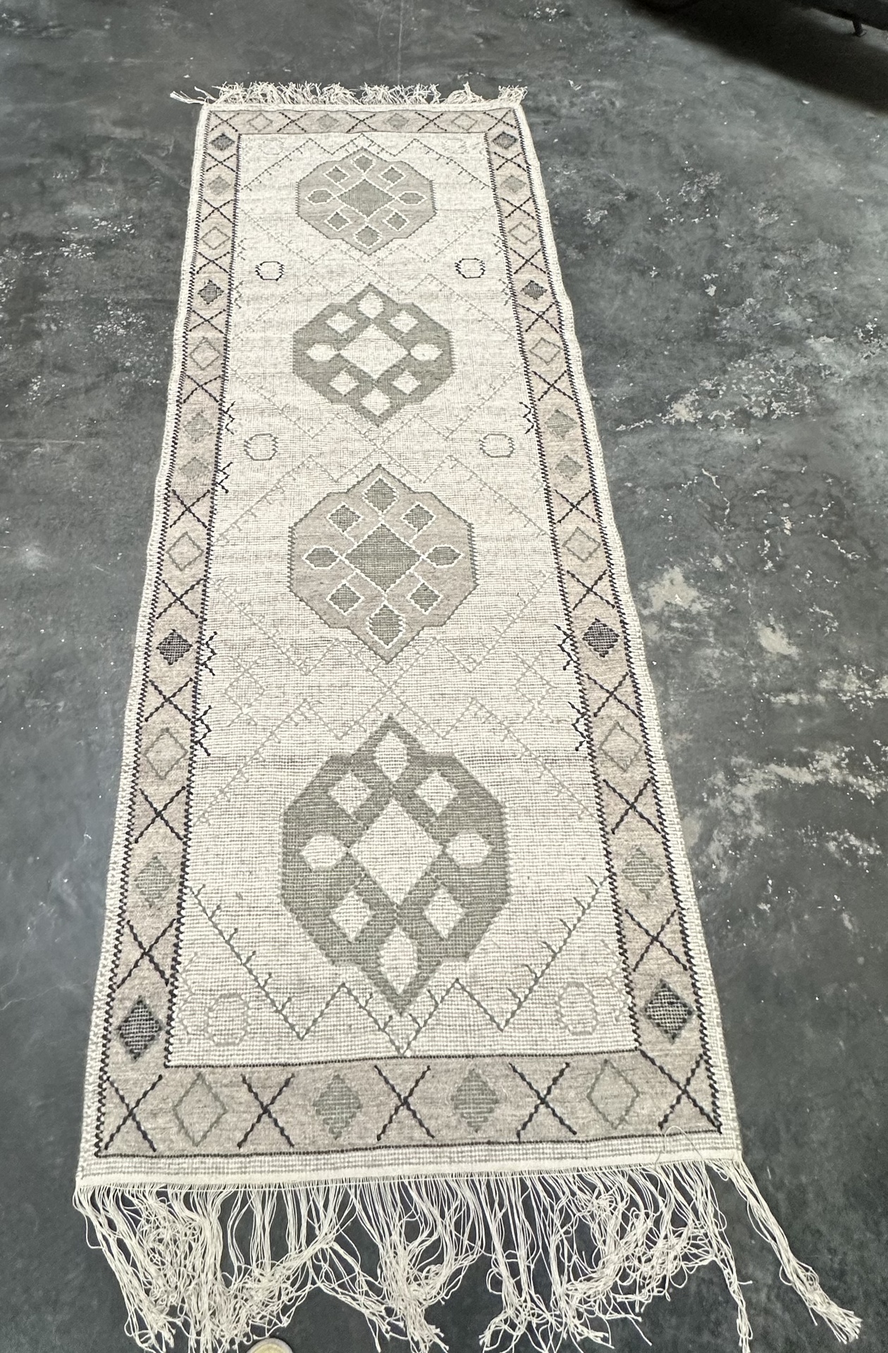 Geometric Flatweave Wool Runner